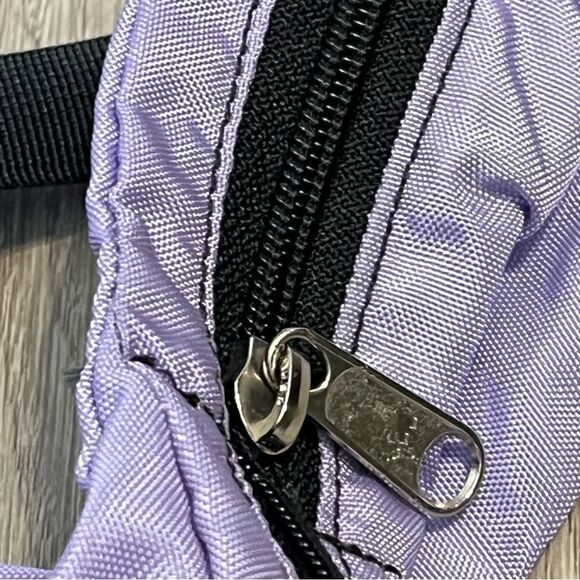 Sportsmen Colorado Light Purple Fanny Pack Belt Bag - Picture 6 of 8